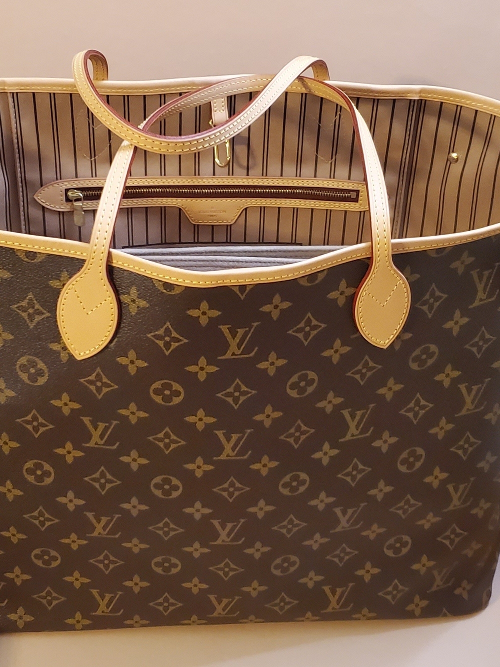 Louis Vuitton Neverfull GM - Monogram Canvas